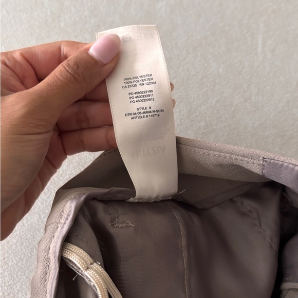 aritzia pants - Picture 5 of 7